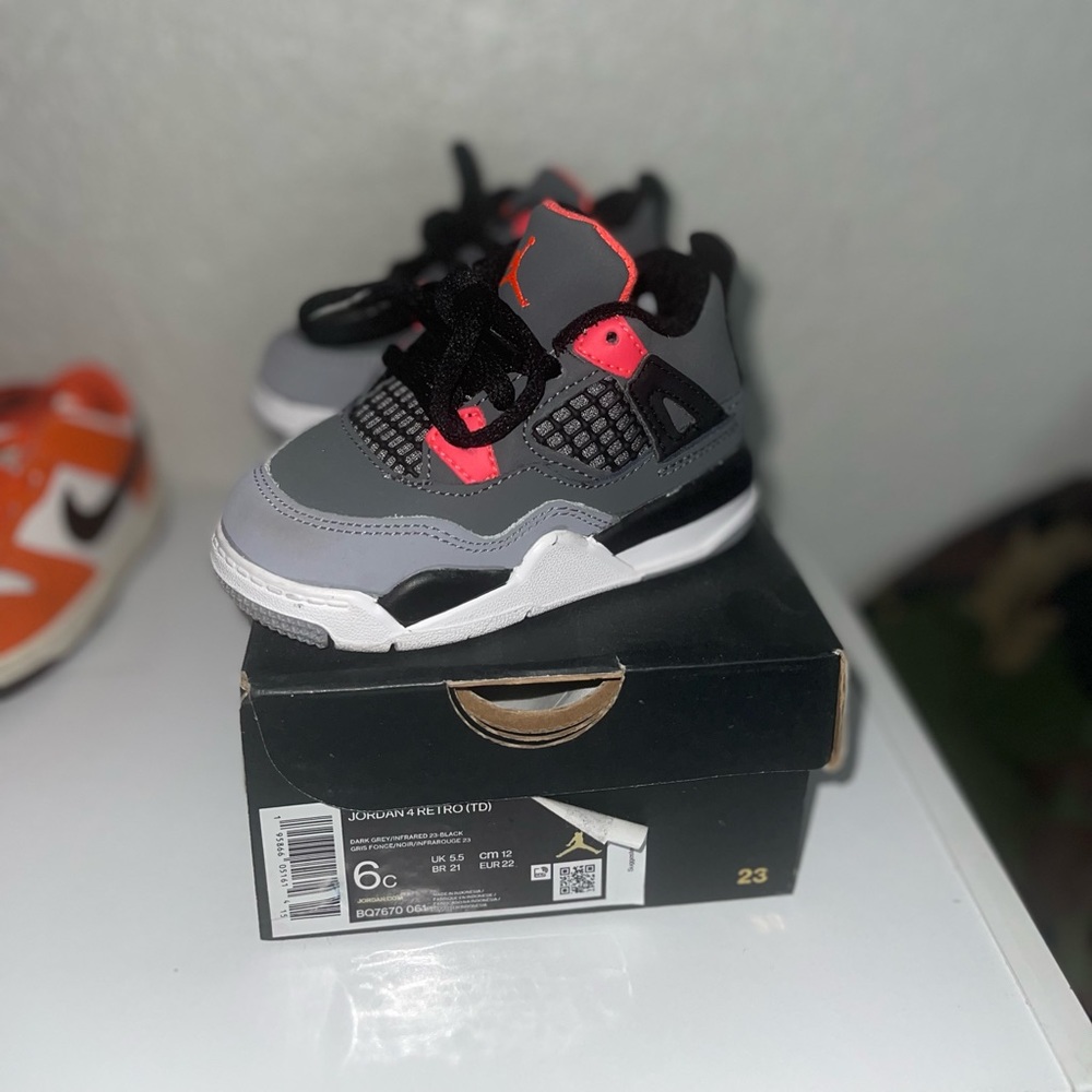 Jordan 4 infrared